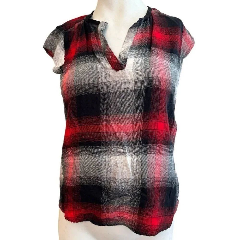 Cloth & Stone Ladies XS Red Black Plaid Shirt Blouse Short Sleeve Flannel Top